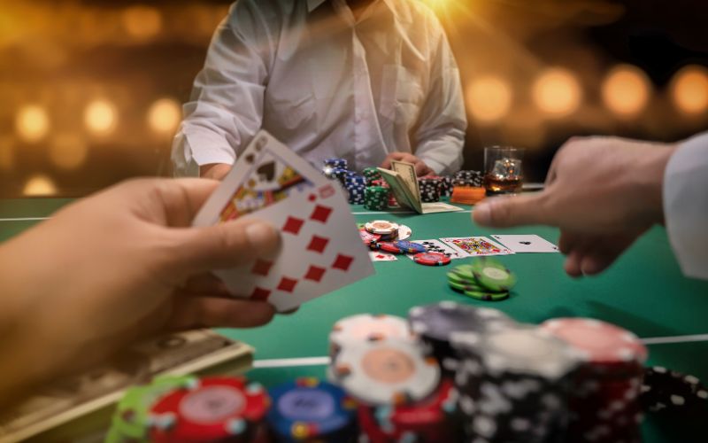 poker trực tuyến